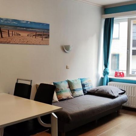 Studio 2/4P Avec Salle De Bain Prive Ostende Exterior foto